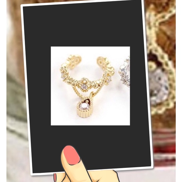 Jewelry - Rhinestone dangle earring Cuff